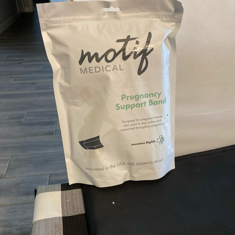 Motif Medical Pregnancy Support Band